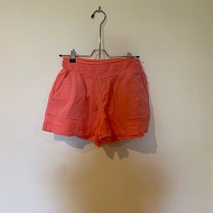 gap pink linen shorts
